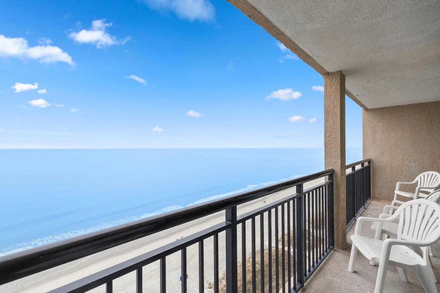 Апартаменты Luxury Ocean Front By Barefoot Landing Миртл-Бич Экстерьер фото